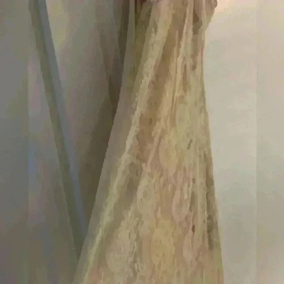 Codigo Women's Sz S‎ Asymmetrical High/Low Cream Women's Lace Dress with Lining - Picture 12 of 14